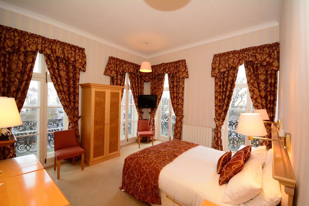 The Crescent Hotel Scarborough Szoba fotó